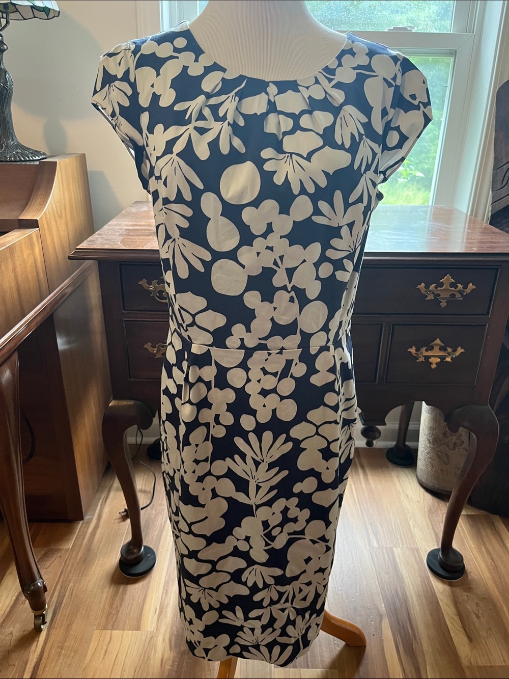 Boden Cap Sleeve Dress Navy/ White Floral Graphic US 10R